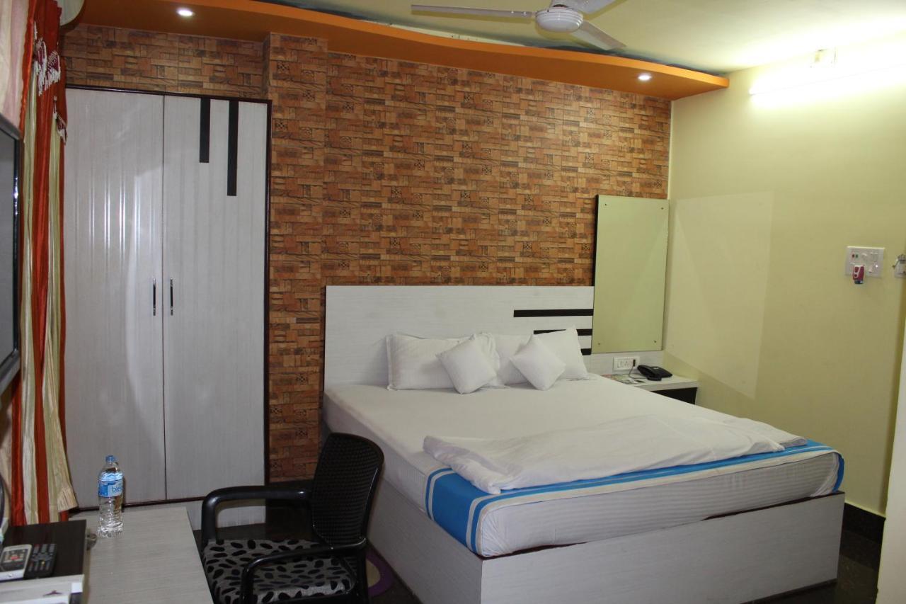 Kalpana Inn Durgāpur エクステリア 写真