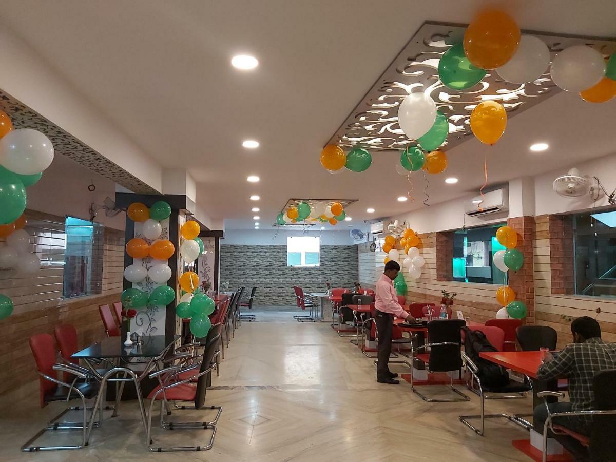 Kalpana Inn Durgāpur エクステリア 写真